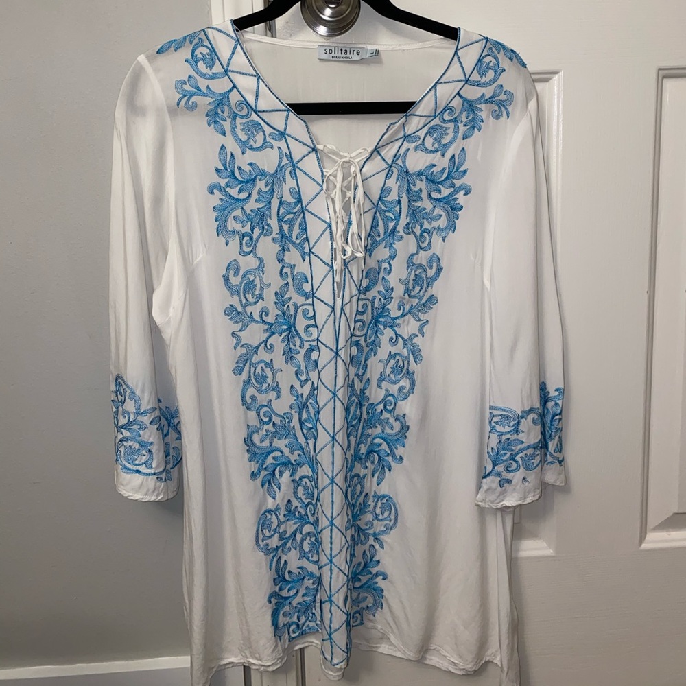 Solitaire by Ravi Khosla Blue & White Floral Tunic
